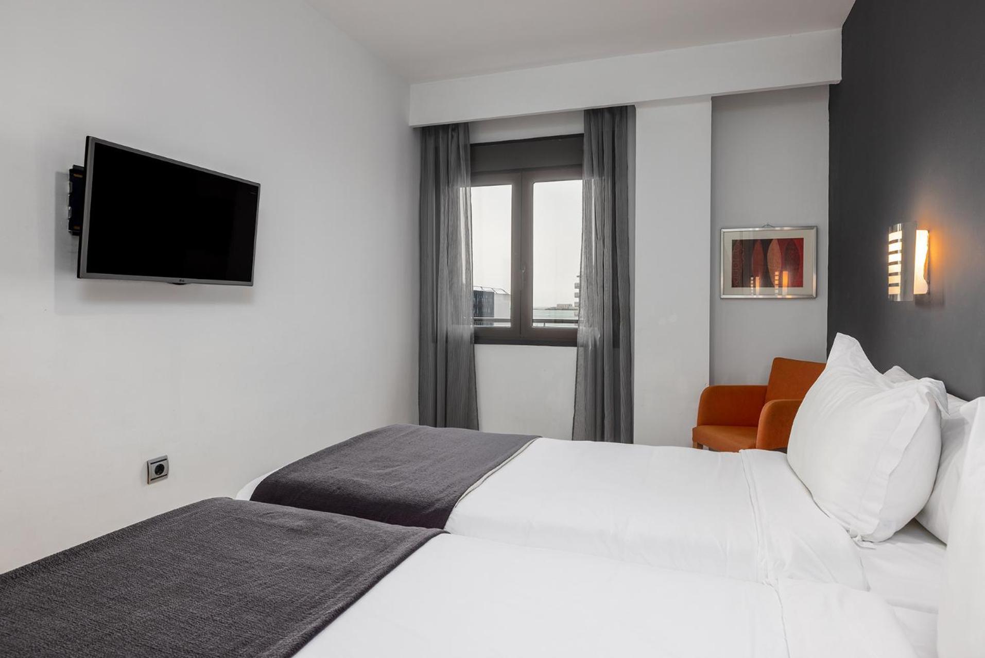 Hotel Spa Cadiz Plaza (Adults Only) מראה חיצוני תמונה